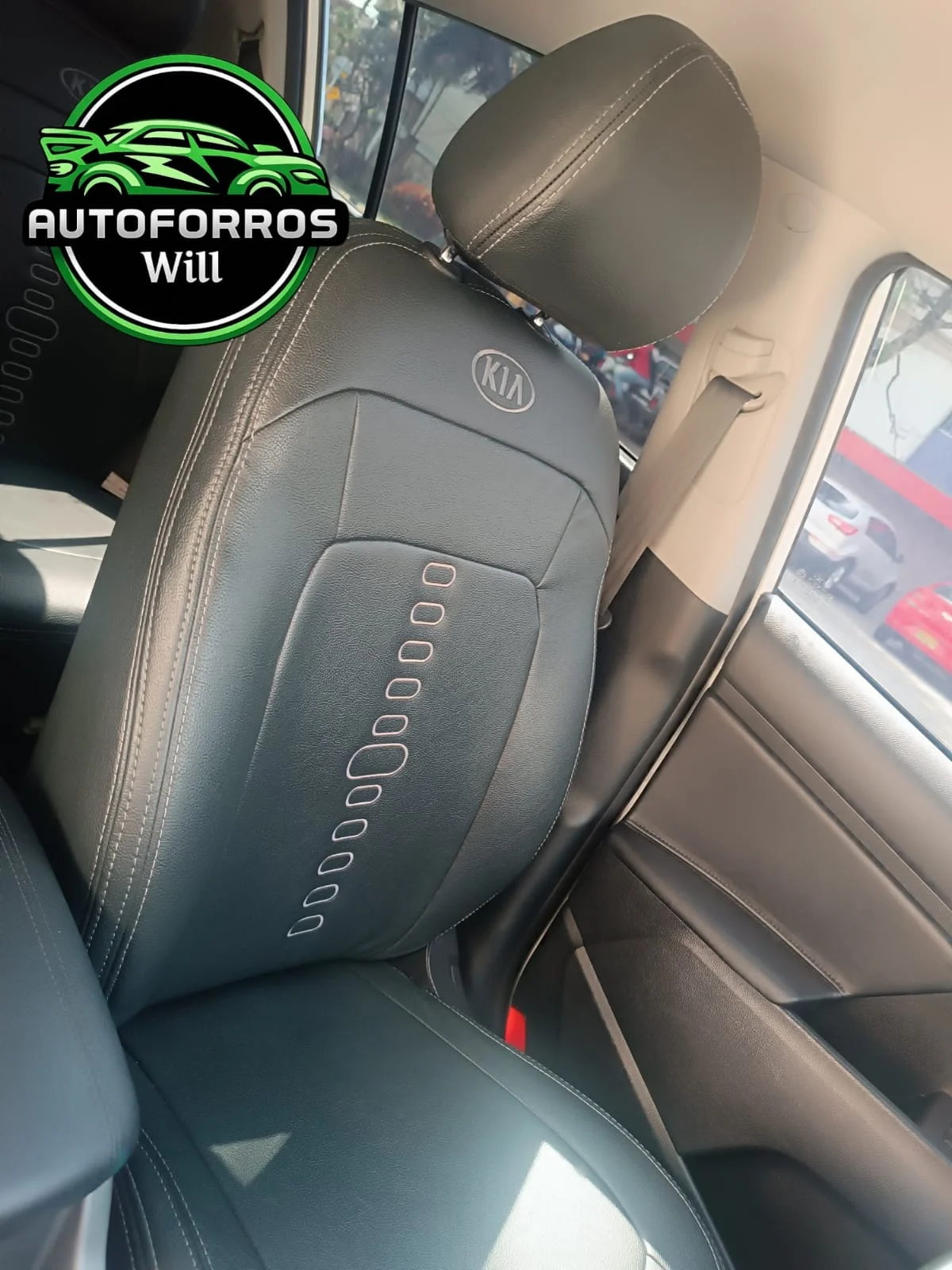 Tapizado interior completo